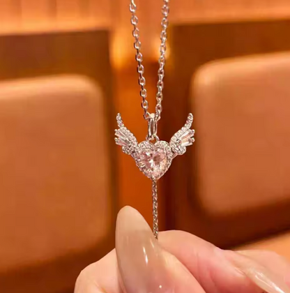 ダイヤモンドエンジェルハートネックレス